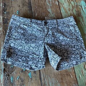 American Eagle Outfitters Black and White Patterned Women's Shorts